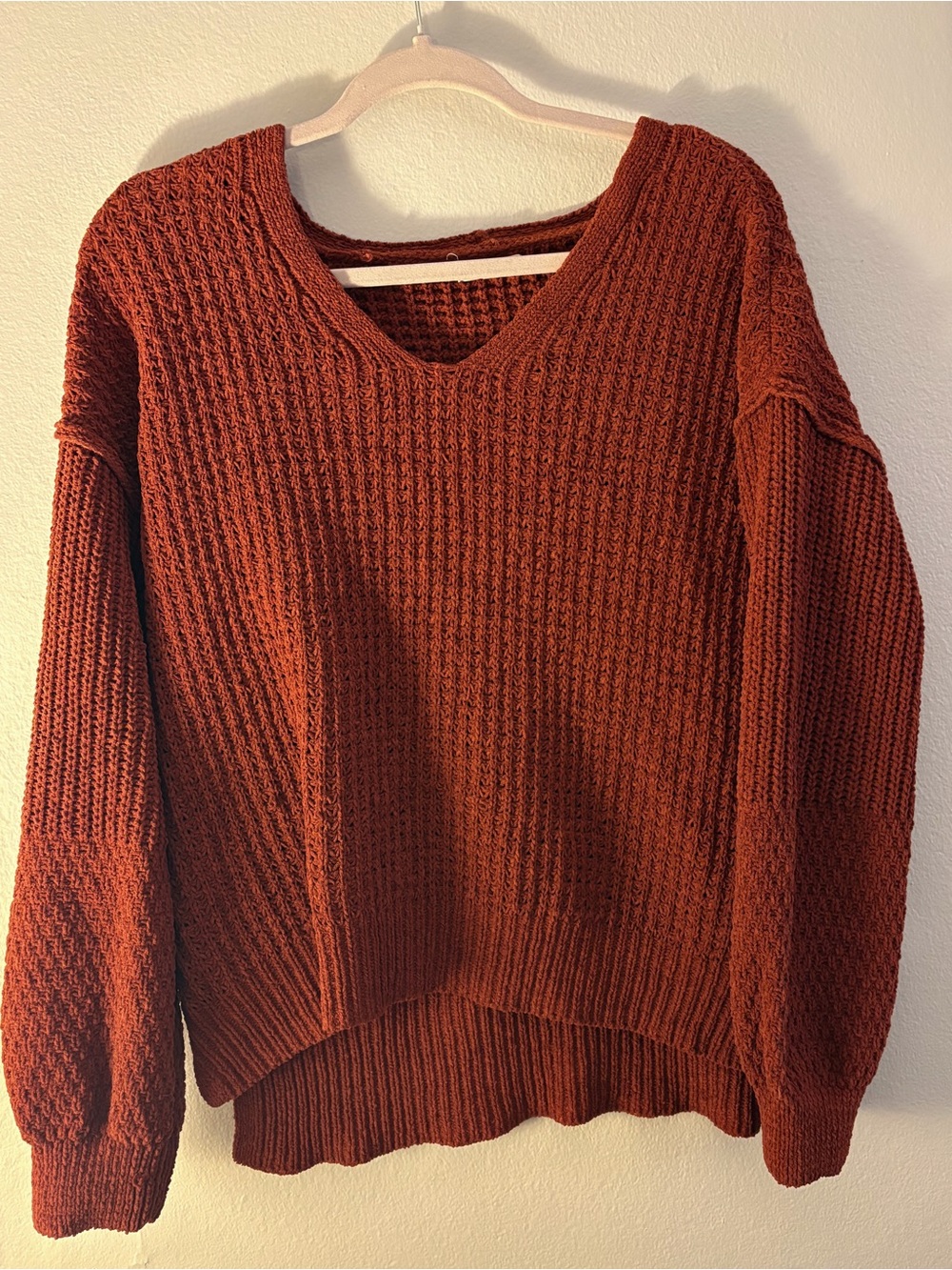 Maurices Women's V-Neck Chunky Knit Sweater in Rust Brown